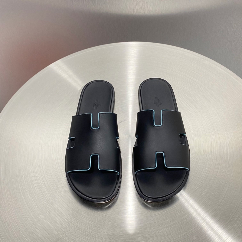 H**mes slippers